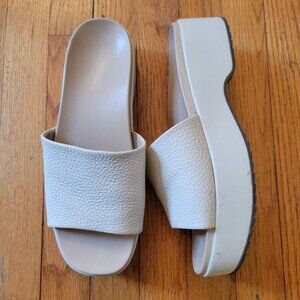 Vionic Trista Platform Sandals 11 EU 42 Beige Textured Leather Slide On Shoes Su
